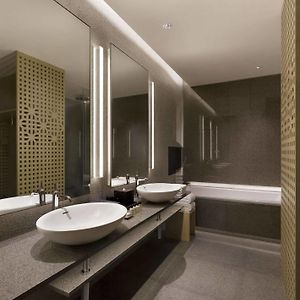 Habitación Familiar Deluxe con 2 Camas Individuales